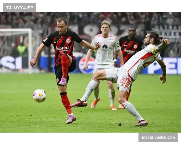 奥格斯堡胜科隆积分追平法兰克福 31分位列中游无欲无求 奥格斯堡胜科隆积分追平法兰克福 31分位列中游无欲无求